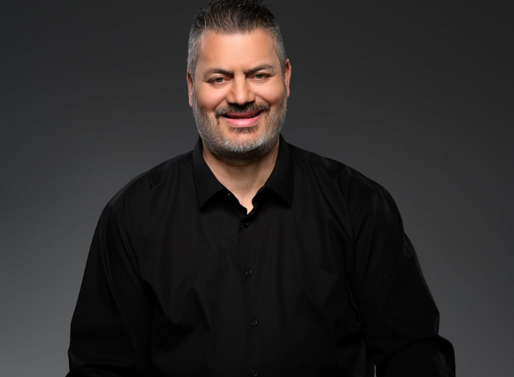 manolis kontaros